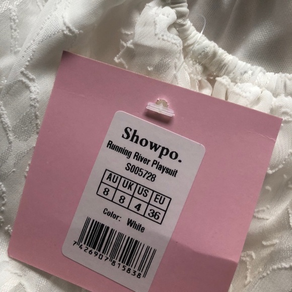 Showpo Romper - Picture 3 of 3